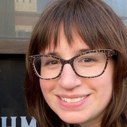 Natalie_Rowan_sqr.jpg Natalie_Rowan_sqr.jpg
